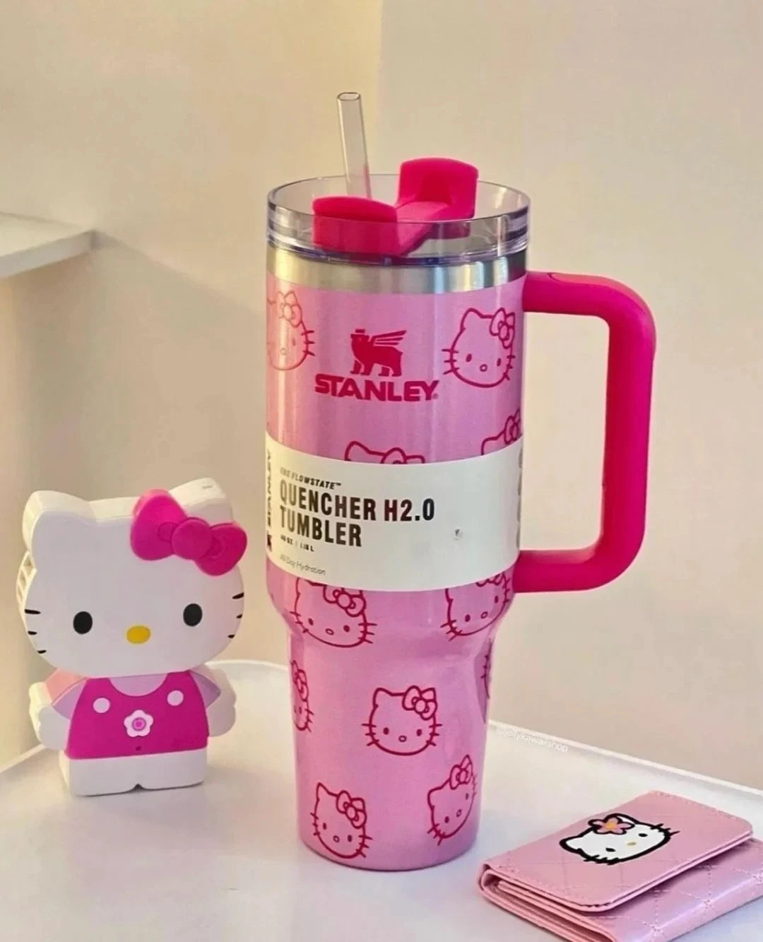 Stanley Quencher H2.0 Flowstate Tumbler 40 oz With Handle & Straw, 3 Position Lid, Cup Holder Friendly | Travel Mug USA